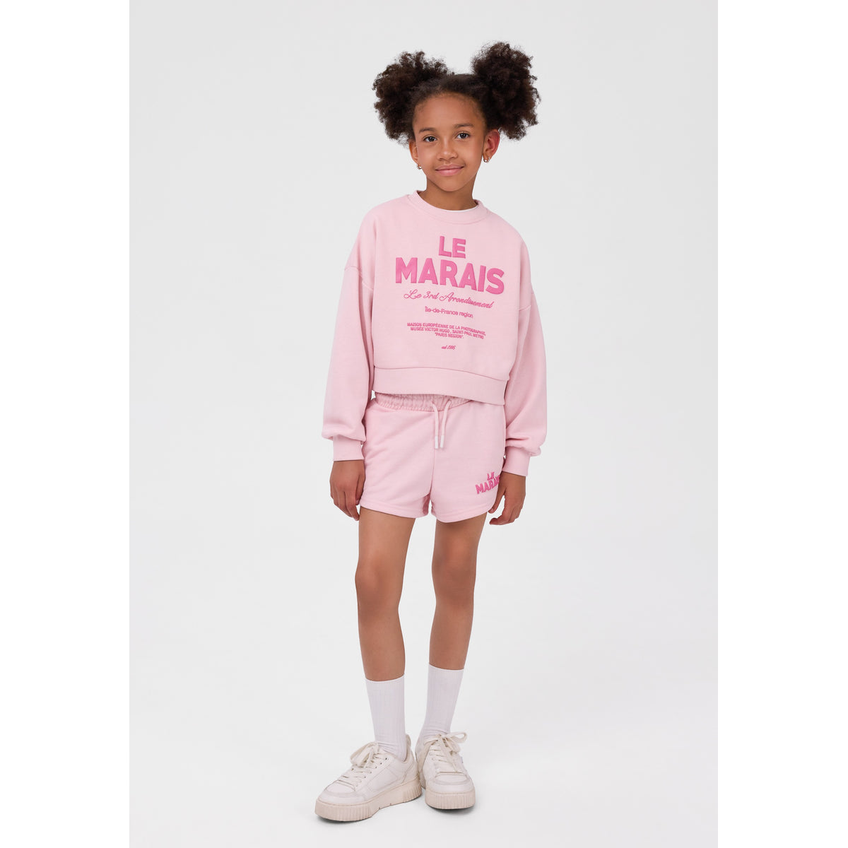 Girls' sweatshirt and shorts set in light pink — complete product view for square Shop card