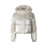 Colour: off-white
