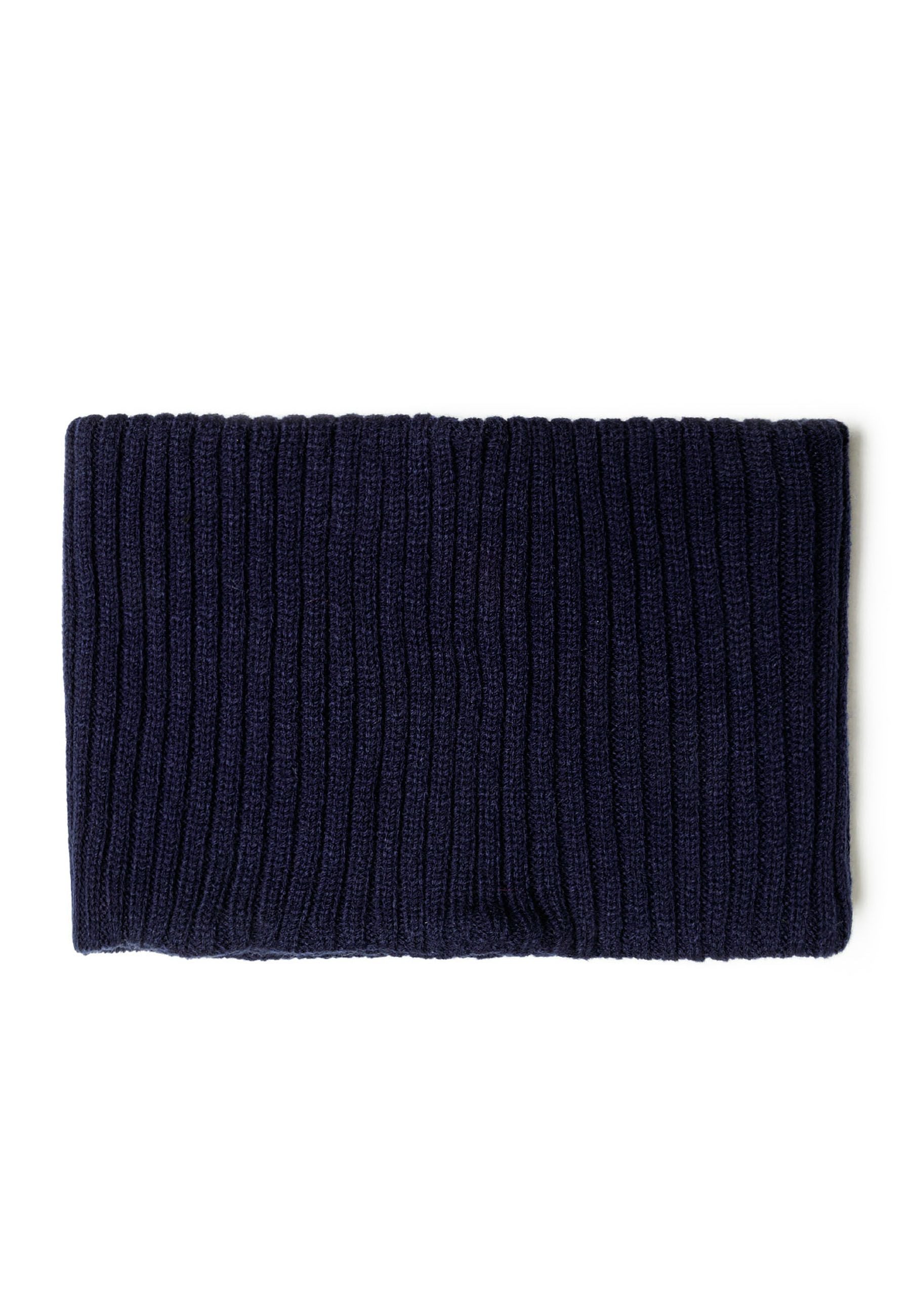 Detail of a navy ribbed snood for boys, designed for warmth and comfort.