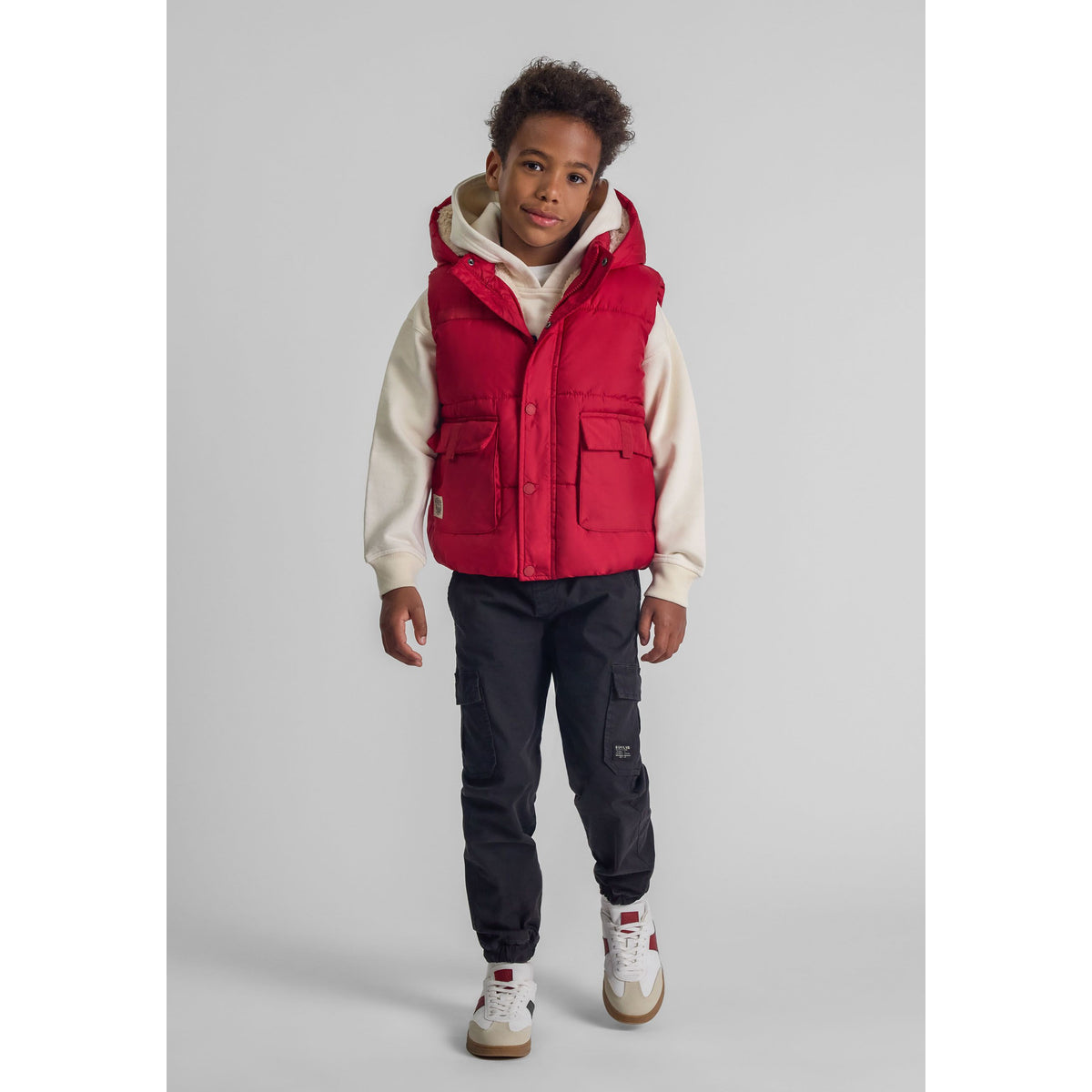 Boys' padded gilet in red — complete product view for square Shop card