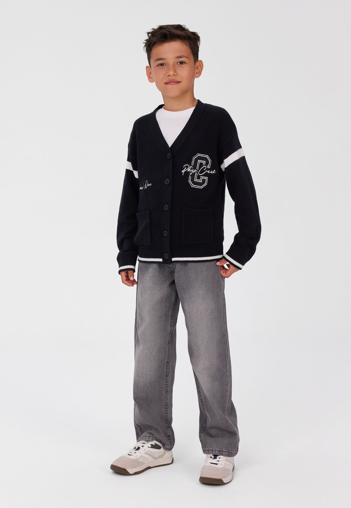 Boys' black cardigan with varsity stripes and patch pockets – Minoti 34KNIT401, 4