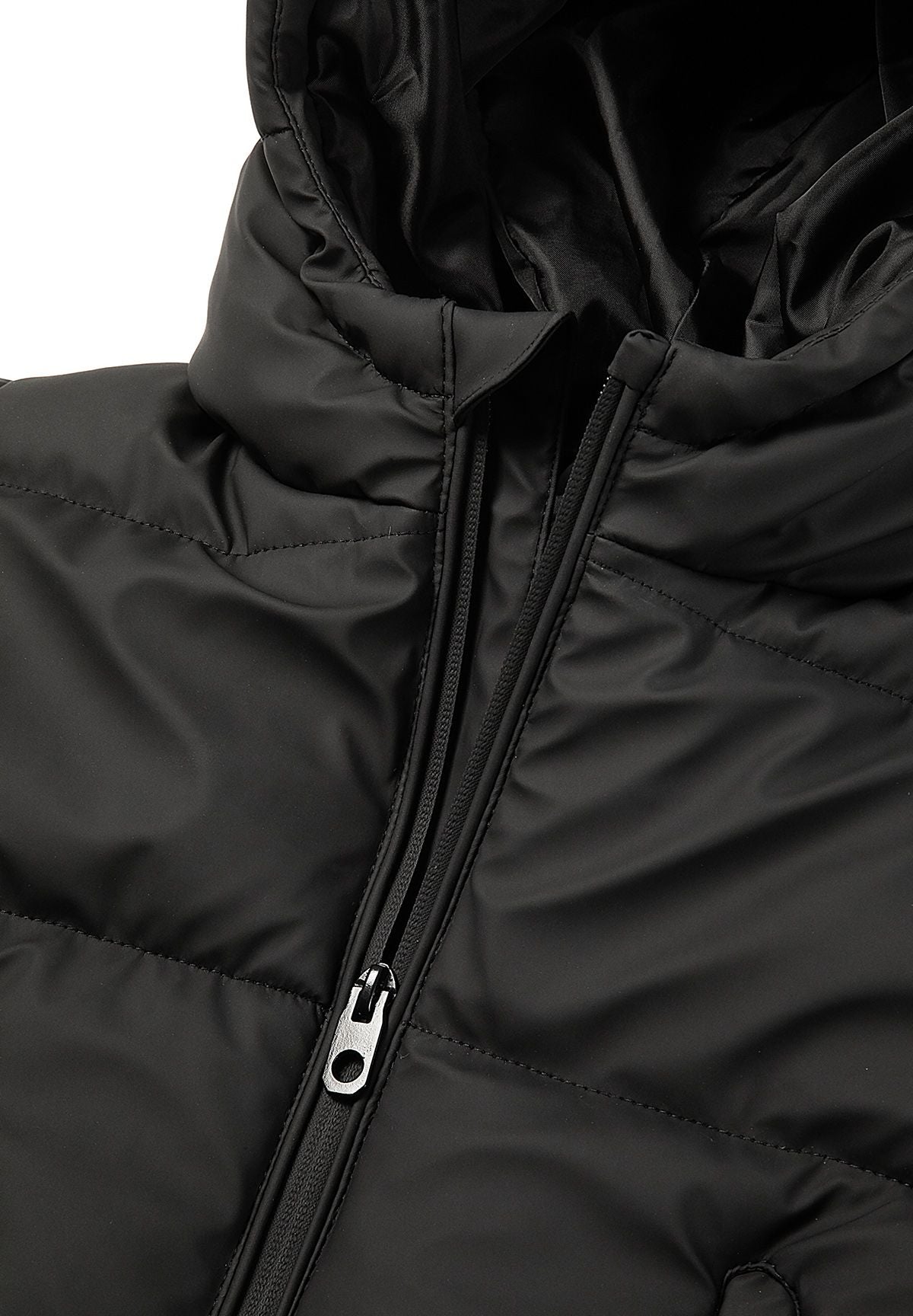 Close-up of the black jacket's hood and upper zip with a silver pull and chin guard.