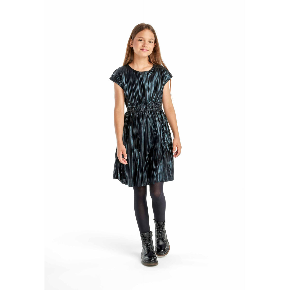 Girls' shiny pleated dress in black — complete product view for square Shop card
