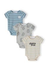 Colour: blue-grey