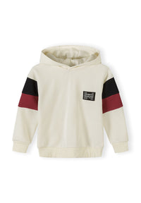 Colour: off-white