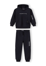 Colour: black