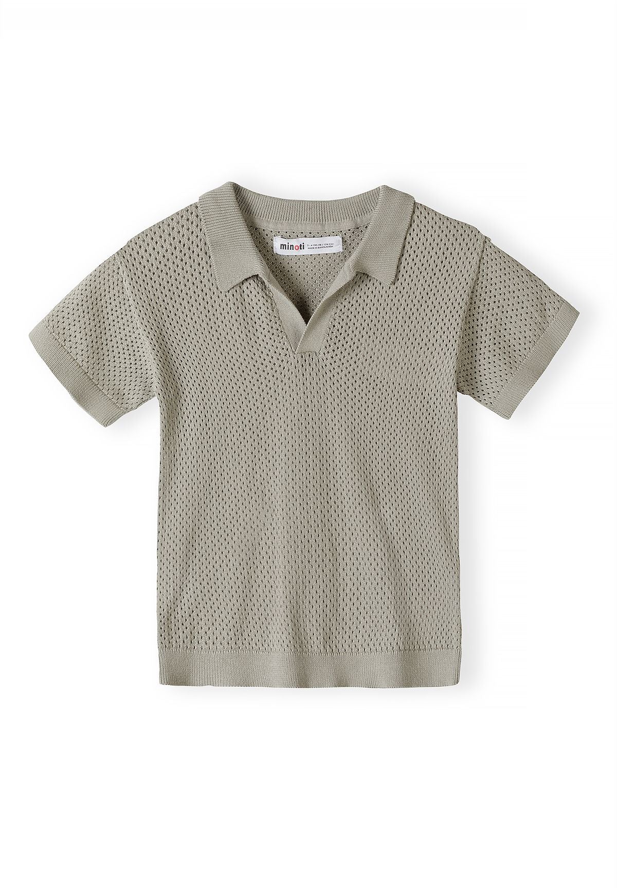 Boys knitted short sleeve top in hellkhaki with a classic collar and button fastening.
