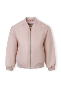 Color: Rosa claro