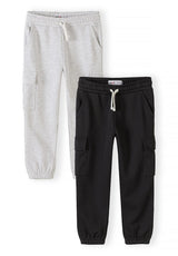 Colour: mottled grey