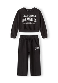 Color: Negro