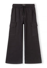 Colour: black