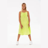 Colour: green