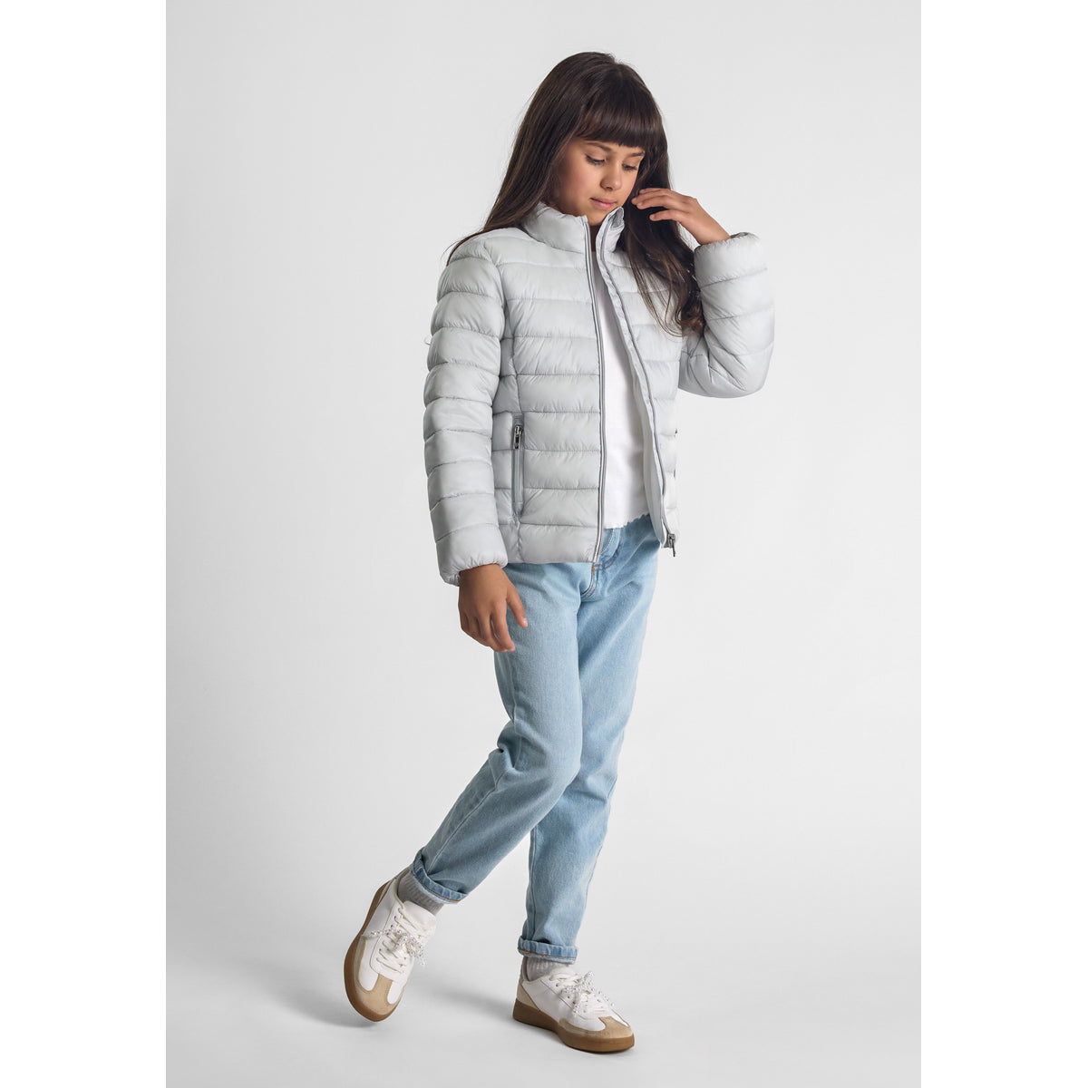 Girls' quilted jacket in light grey — complete product view for square Shop card