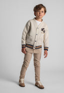 Bluza z guziczkami, grafiką i kieszeniami z przodu