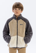 Kurtka z misia z kontrastową kieszenią i naszywką