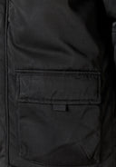 Wydłużona parka z kapturem i kieszenią na piersi