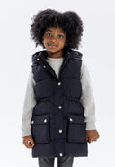 Ocieplany bezrękawnik o dłuzszym fasonie