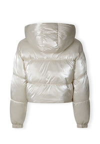 Color: Blanco roto