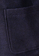 Klasyczny płaszcz zimowy z kapturem i guzikami