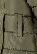 Długa kurtka zimowa z zapięciami po bokach