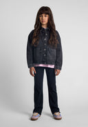 Oversize kurtka jeansowa z kieszeniami i mankietami