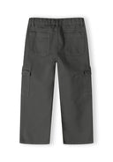 Bojówki z szeroką nogawką i kieszeniami