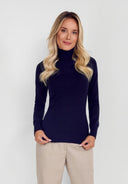 Sweter z golfem z miękkiej dzianiny z wiskozą