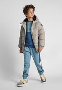 Kurtka pikowana z kapturem i kieszeniami na suwaki