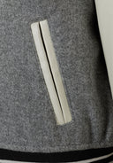 Kurtka baseball z zatrzaskami i aplikacją