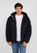 Kurtka pikowana z kapturem i kieszeniami na suwaki