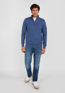 Sweter ze stójką z suwakiem, ściągaczami i naszywką