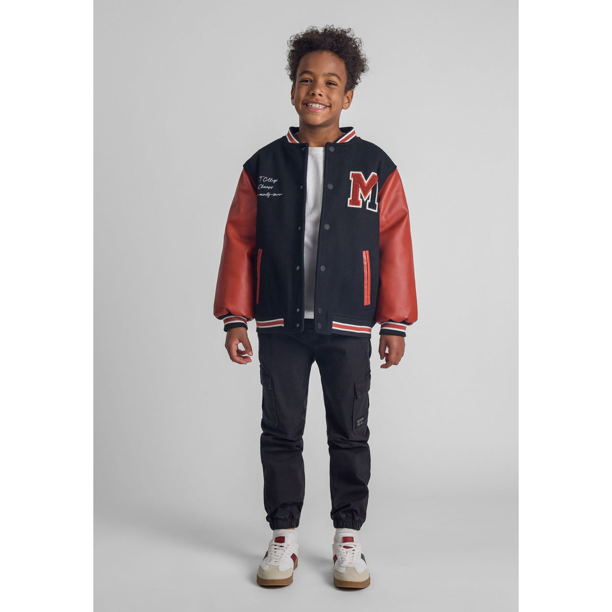 Boys' cargo trousers in black — complete product view for square Shop card