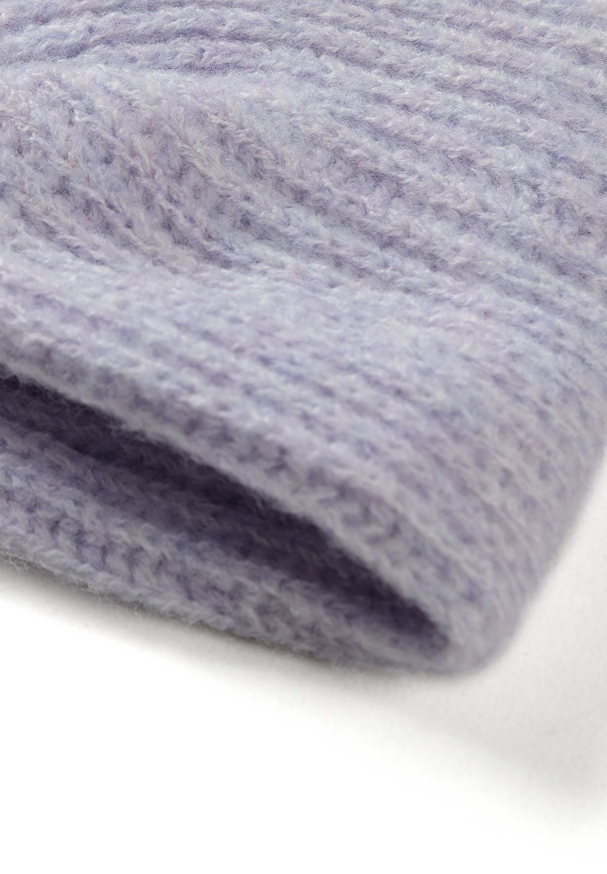 Bandeaux pour filles lilas et blancs à nouer sur le devant (lot de 2), gros plan sur le tricot lilas.
