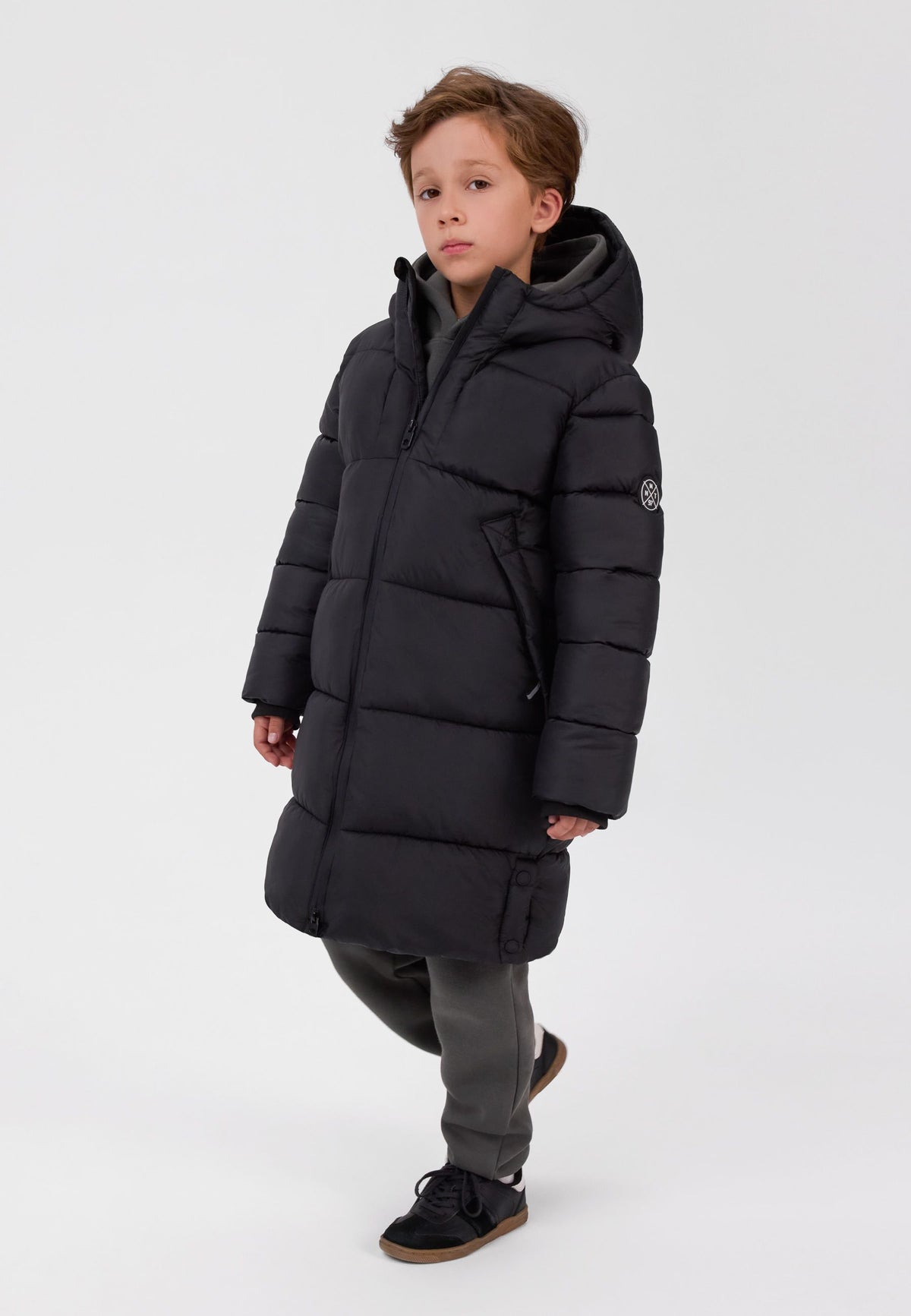 Boys' black padded coat, knee length with a fleece-lined hood – Minoti 33COAT510