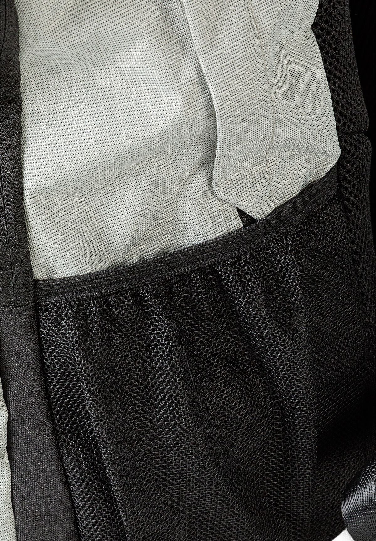 Boys' grey backpack with a large logo print and mesh pockets – Minoti 33BAG253, 7