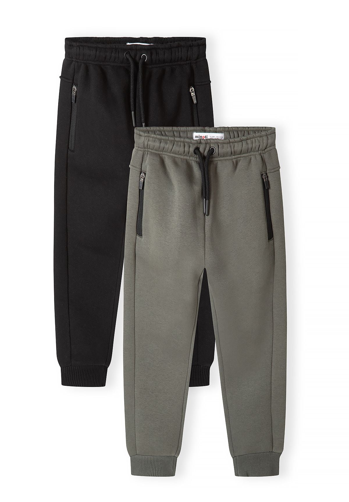 Pantaloni da jogging slim fit da ragazzo, neri e color cachi, con tasche con cerniera (confezione da 2), entrambi visti di fronte.