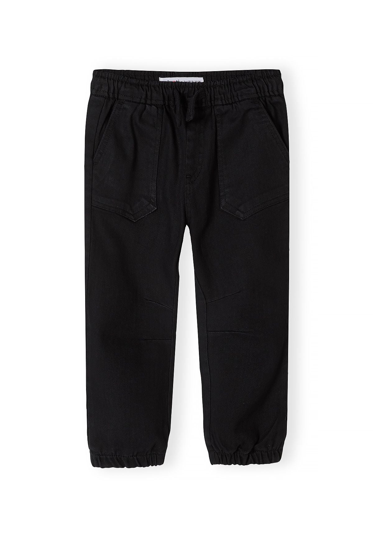 Zwarte broek met omgeslagen pijpen voor jongens, vooraanzicht.