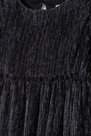 Błyszcząca sukienka z marszczeniami