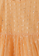 Tiulowa sukienka z błyszczącymi elementami