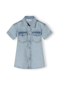 Colour: light-blue denim