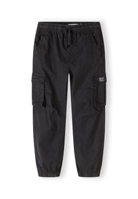 Color: Negro