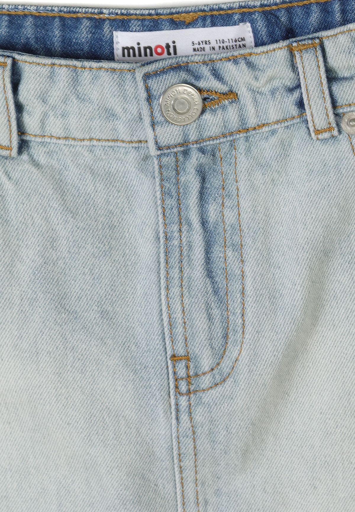 Close-up detail of waistband showing Minoti label, silver button closure and adjustable waistband mechanism