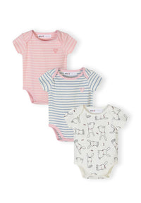 Colour: light pink