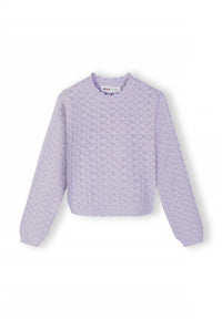 Colour: lilac