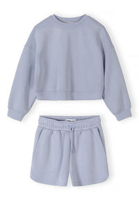 Colour: blue