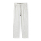 Colour: mottled light grey
