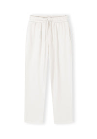 Colour: off-white