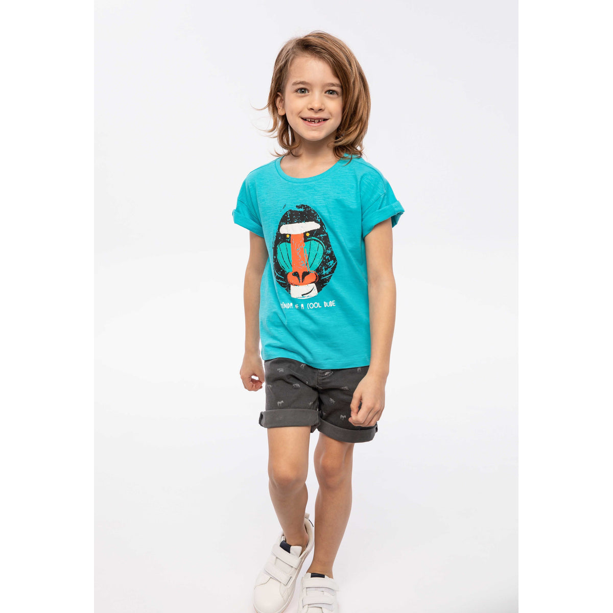 Boys' graphic t-shirt in turquoise — complete product view for square Shop card