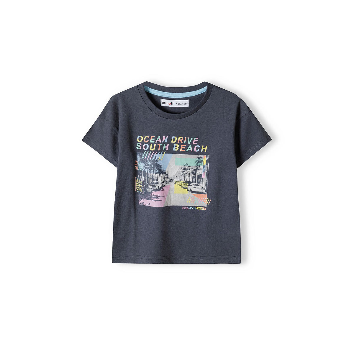 Boys' graphic t-shirt in charcoal — complete product view for square Shop card