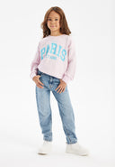 Girls denim mom jeans light blue 3-14y paired with a pink sweatshirt featuring 'PARIS' print, suitable for daily wear.